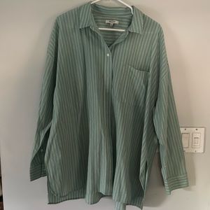 Madewell Oversized Men’s Inspired Button-down. Size XXL.